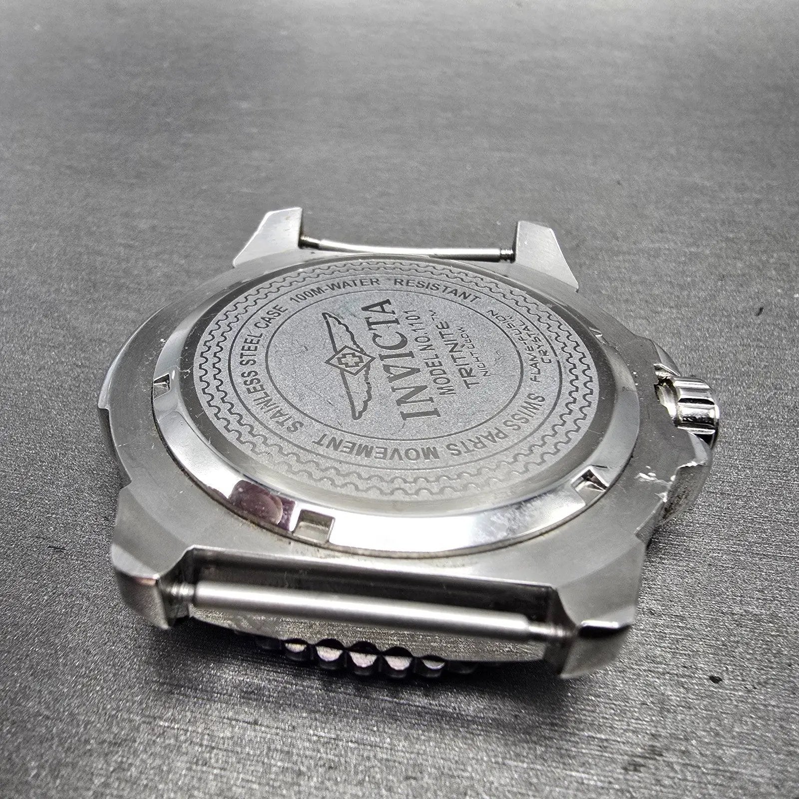 Invicta Dive Watch Men 48mm White Dial Silver Tone Round 1101 New Battery10
