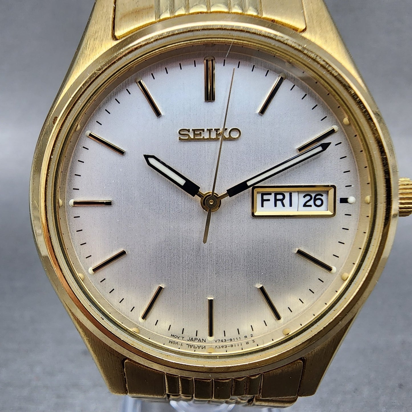 Seiko Watch Men 37mm Silver Dial Gold Tone Daydate Round V7439009 New Battery1