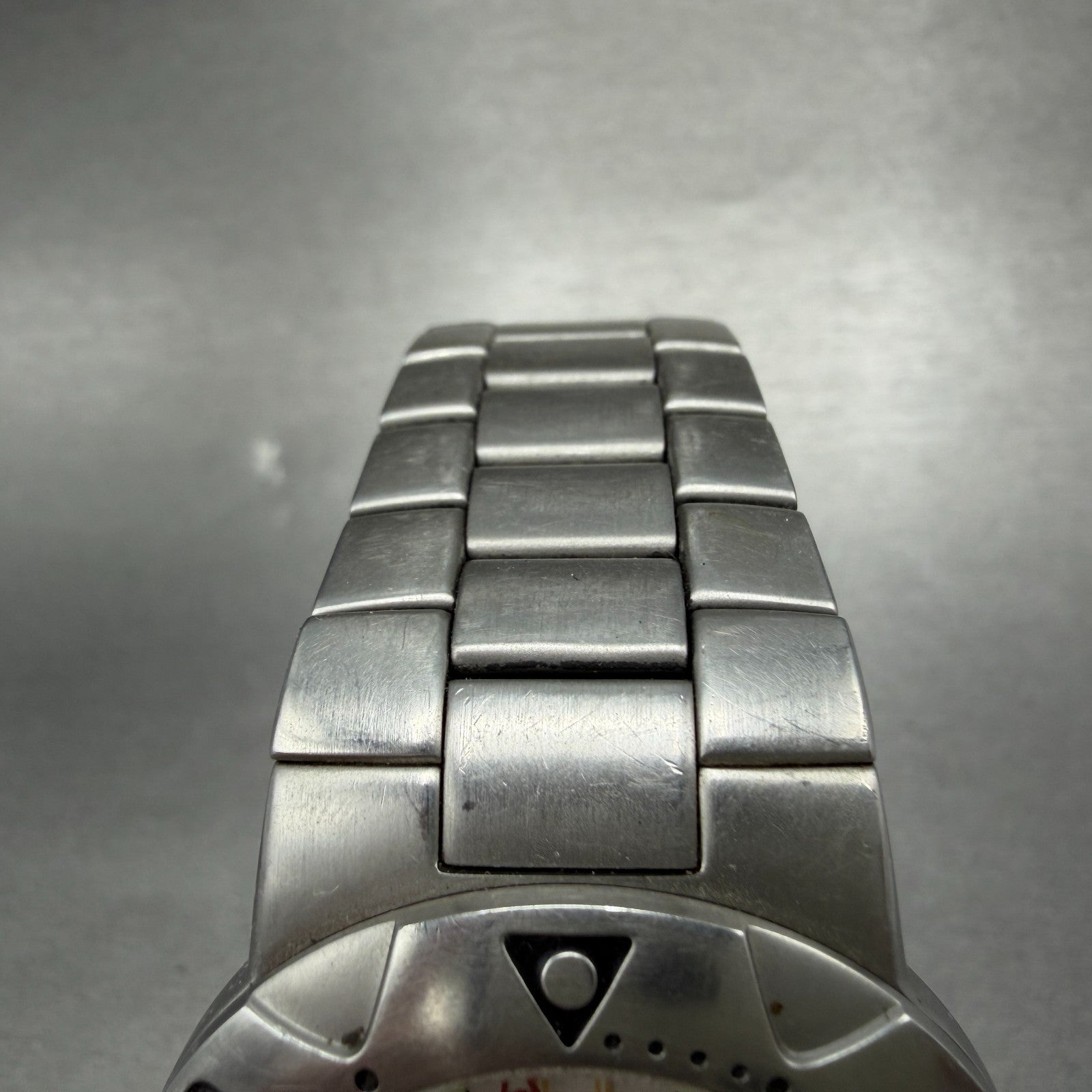Wenger Dive Watch Men 39mm White Dial Silver Tone Date SMT Design New Battery4