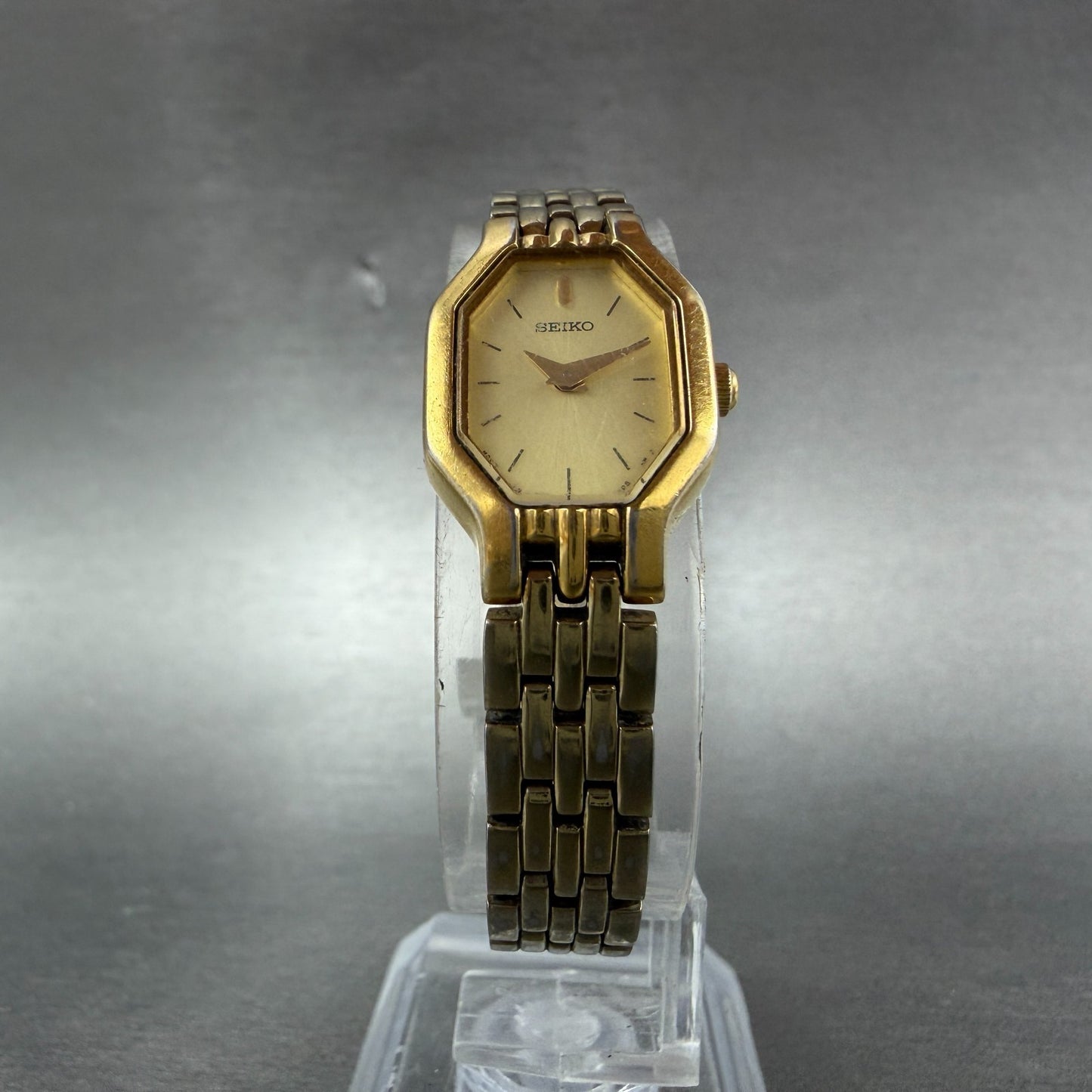 Seiko Watch Women 16mm Champagne Dial Gold Tone Octagon 1N00-0GT0 New Battery5