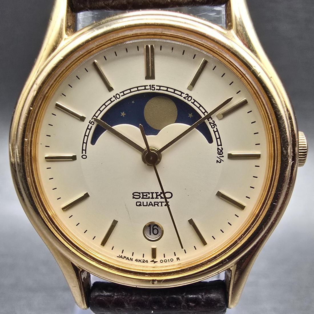 Seiko Moon Phase Watch Women 26mm Champagne Dial Gold Tone Date 4K24-0019 NewBat1