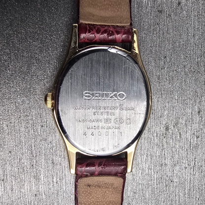 Seiko Watch Women 20mm White Dial Gold Tone Oval 1N01-0AW0 New Battery Vintage10