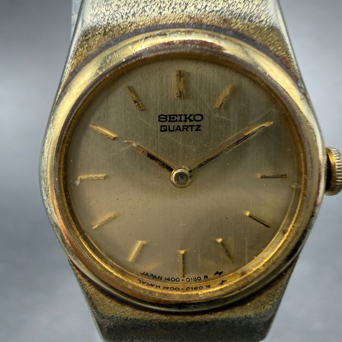 Seiko Watch Women 20mm Gold Dial Gold Tone Round 1400-0039 New Battery Vintage H1