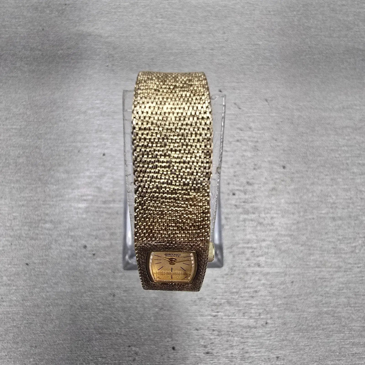 Seiko Tank Watch Women 12mm Gold Dial Gold Tone Rectangle 1320-5029 New Battery4