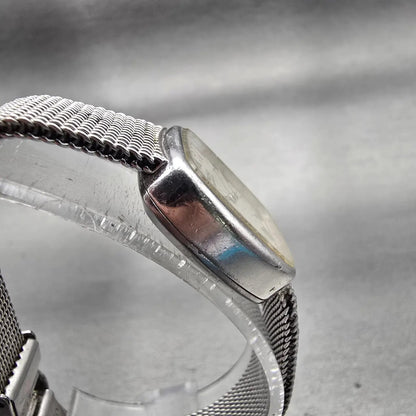 Seiko Watch Women 20mm Silver Dial Silver Tone Rectangle 16-5259 New Battery VTG3