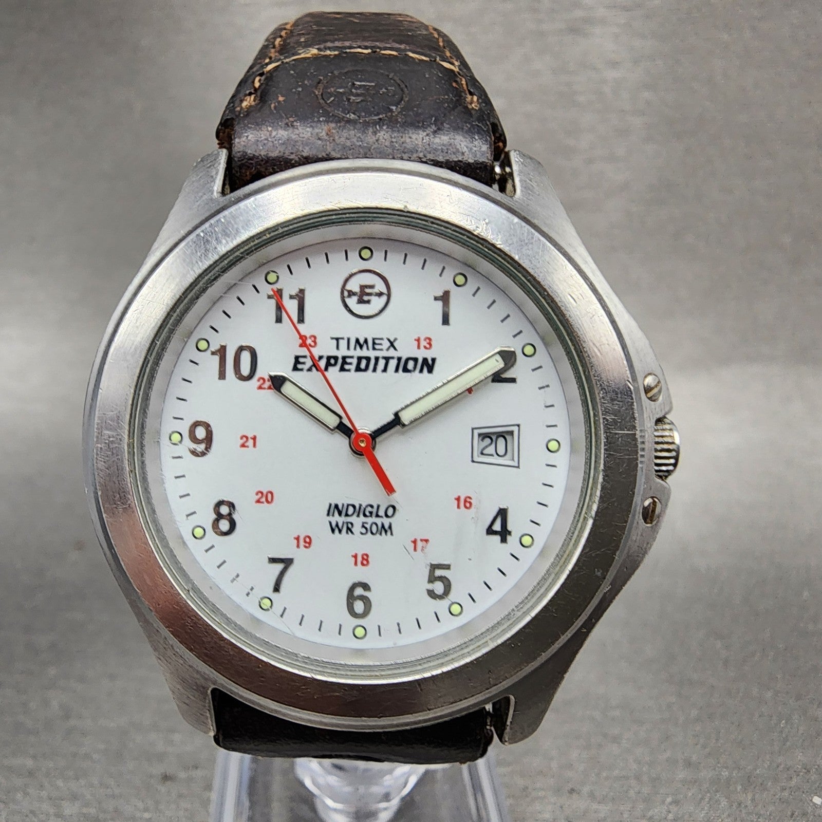 Timex Expedition Watch Men 39mm White Dial Silver Tone READ!!! Round New Battery0