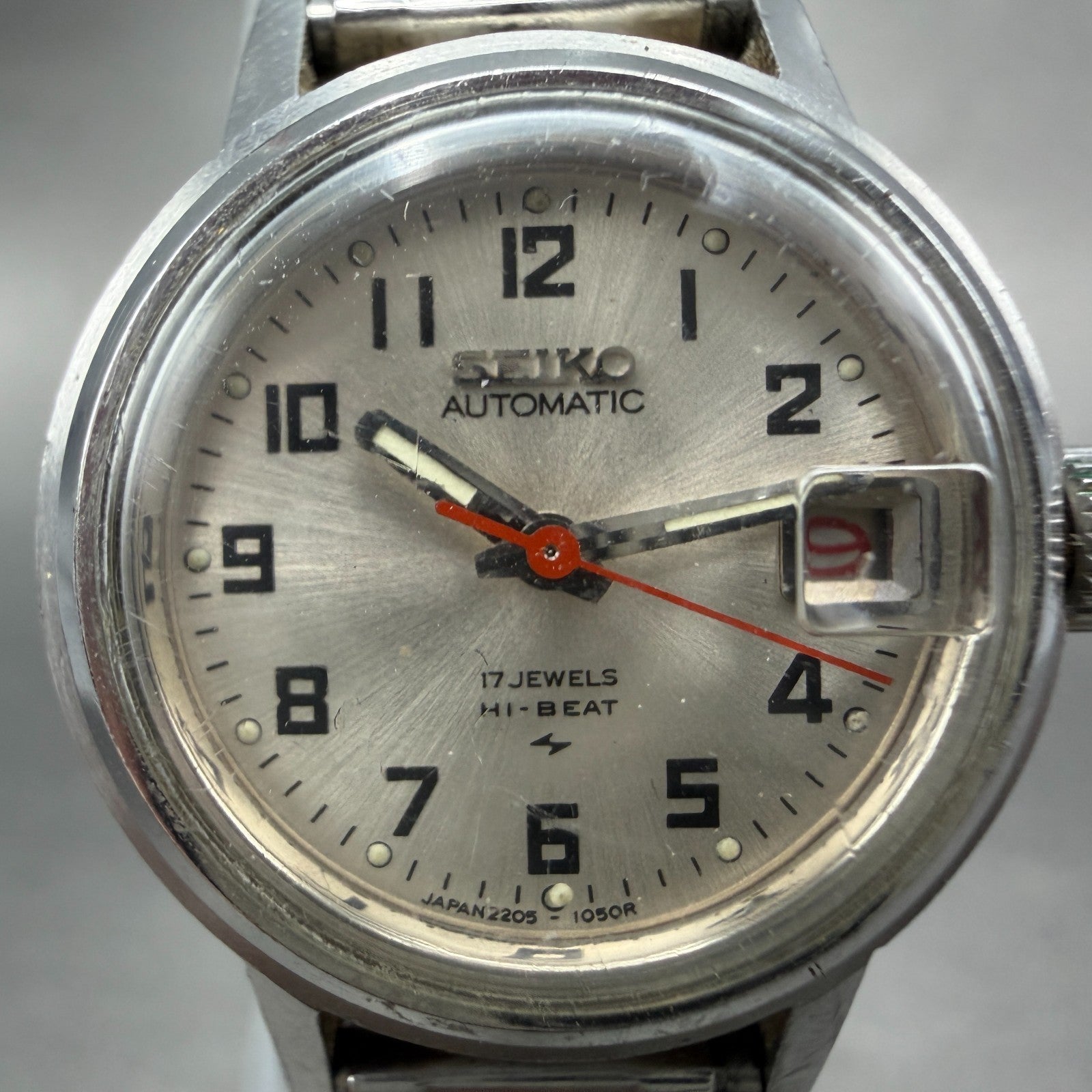 Seiko Automatic Watch Women 24mm Silver Dial Silver Tone Date 2205-0599 PARTS2