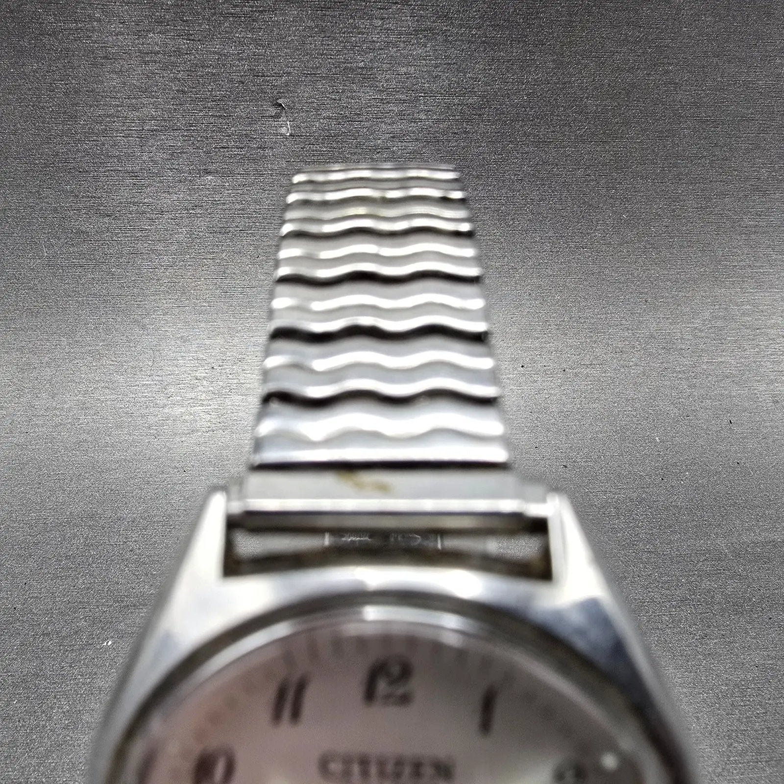 Citizen CQ Watch Men 36mm White Dial Silver Tone Daydate 6101-S05987 PARTS5