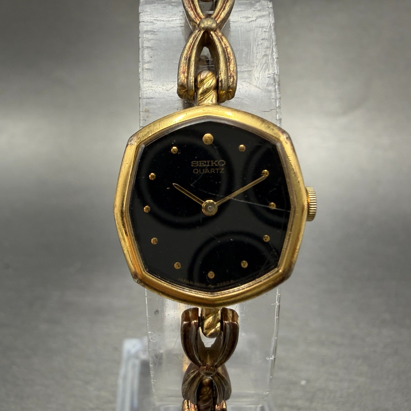 Seiko Watch Women 19mm Black Dial Gold Tone Octagon 1400-6430 New Battery0