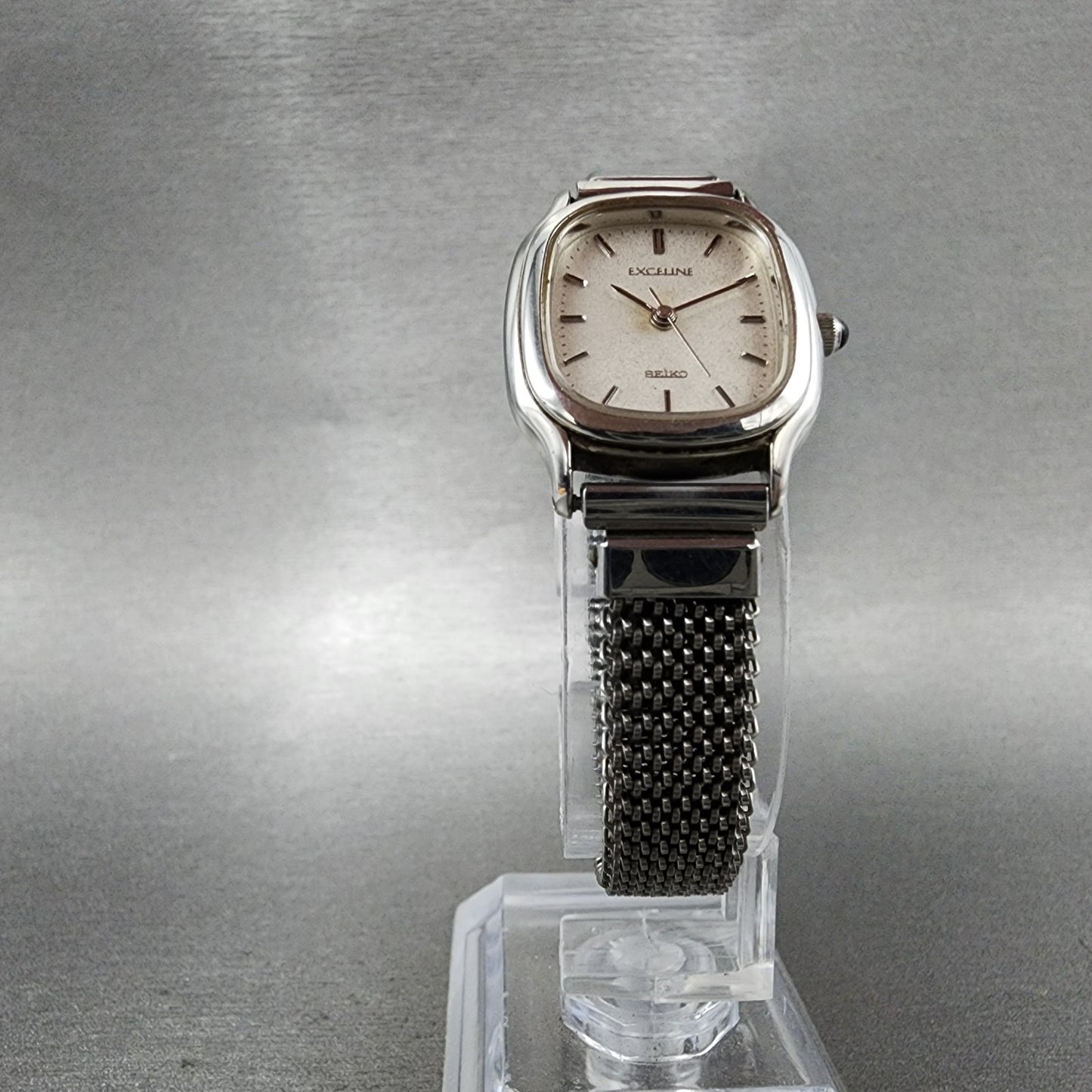 Seiko Exceline Tank Watch Women 21mm Silver Dial Silver Tone 3f315a00 New Batt5