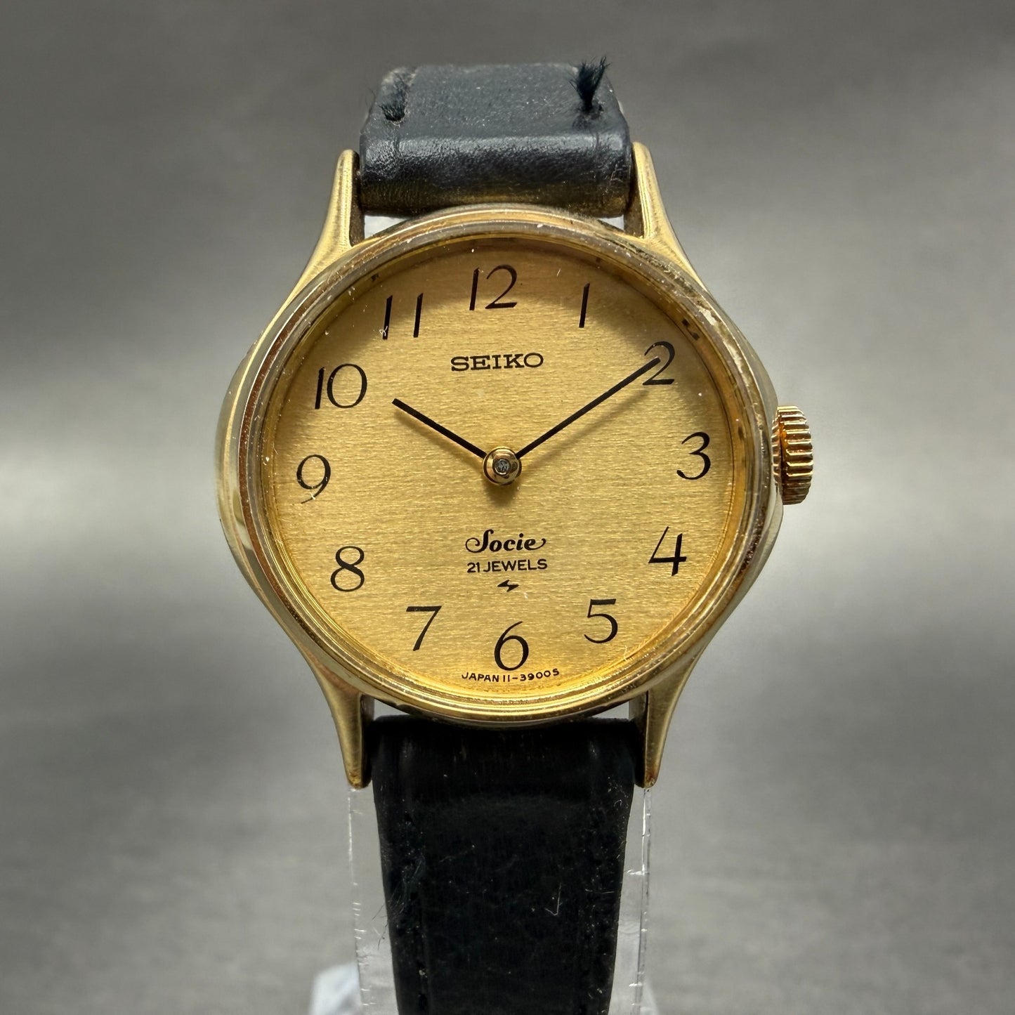 Seiko Socie Watch Women 26mm Champagne Dial Gold Tone Manual Round 11-8220 Runs0