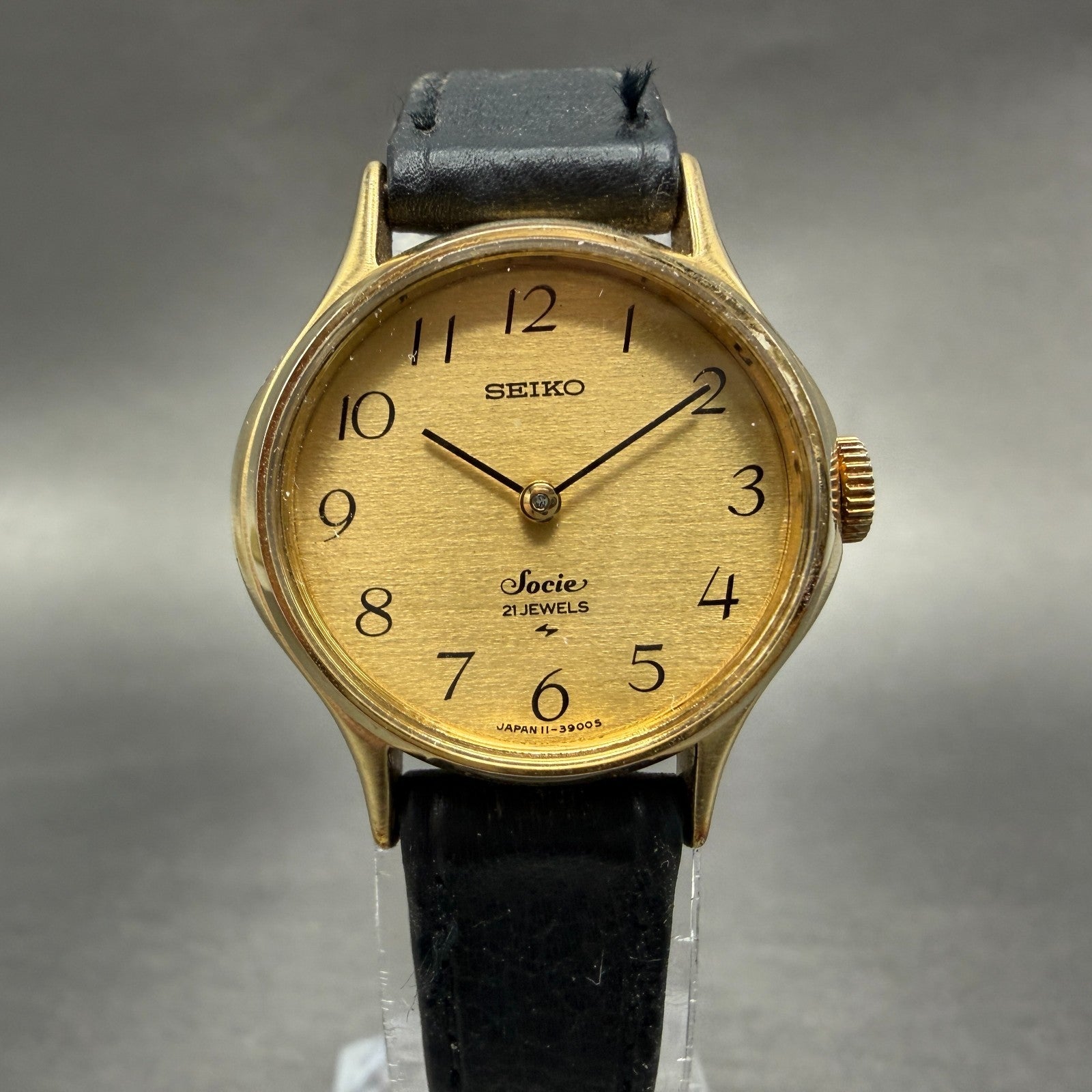 Seiko Socie Watch Women 26mm Champagne Dial Gold Tone Manual Round 11-8220 Runs0
