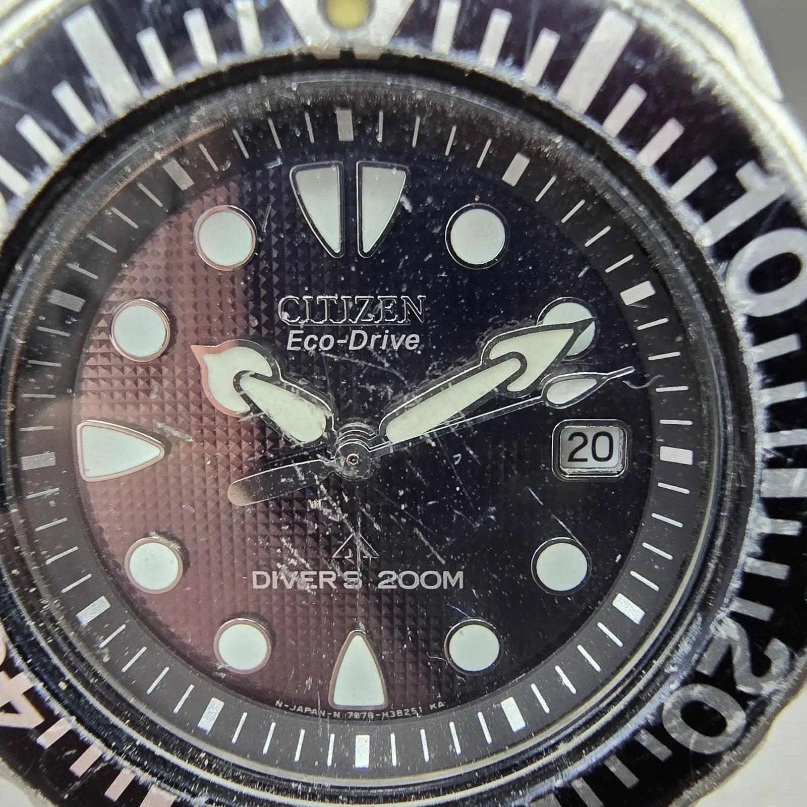 Citizen Eco-Drive Dive Watch Men 40mm Black Dial Steel Date 7878-H10716 Runs TGH1