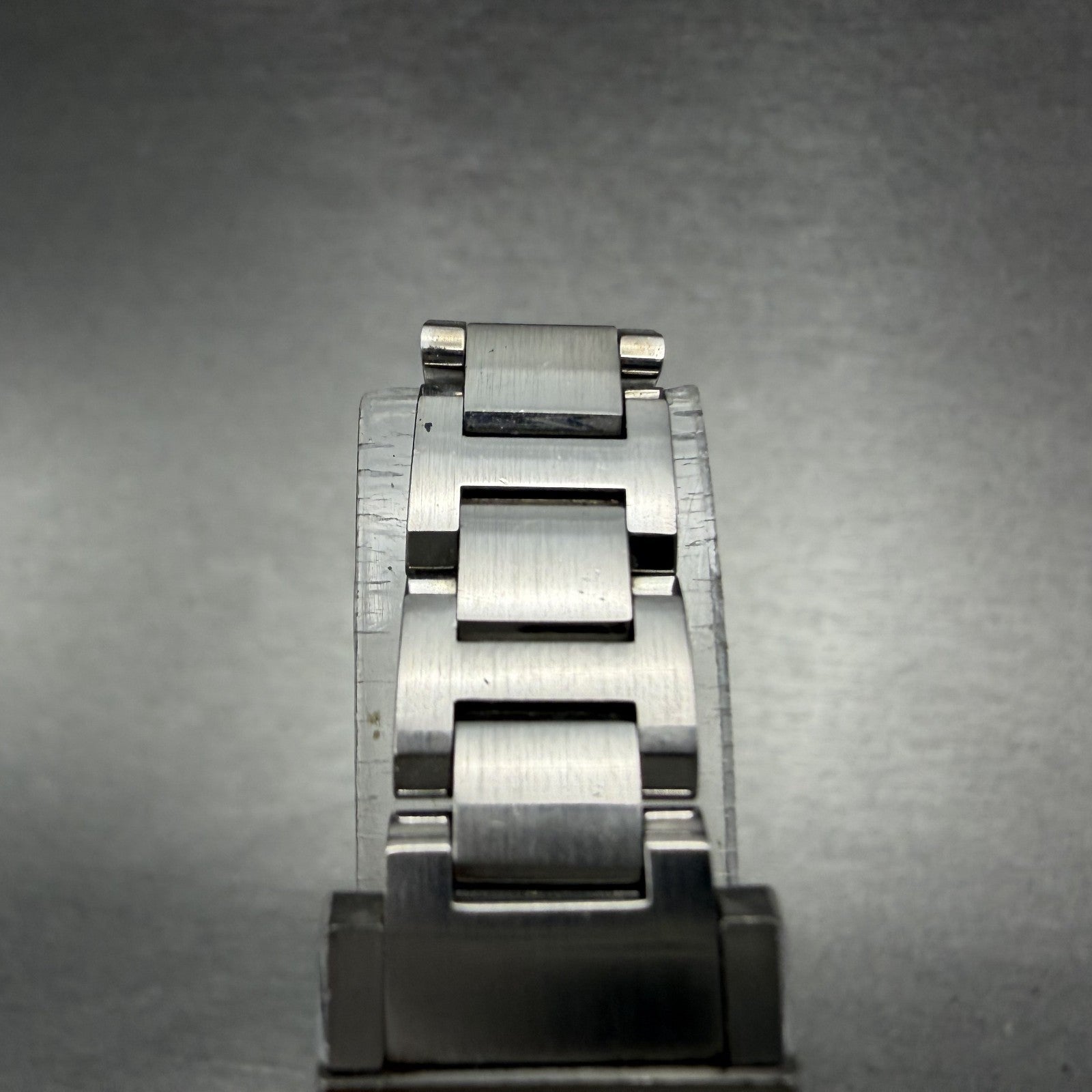Citizen XC Tank Watch Men 16mm Gray Dial Silver Tone Rectangle 5431-T003982 Runs4