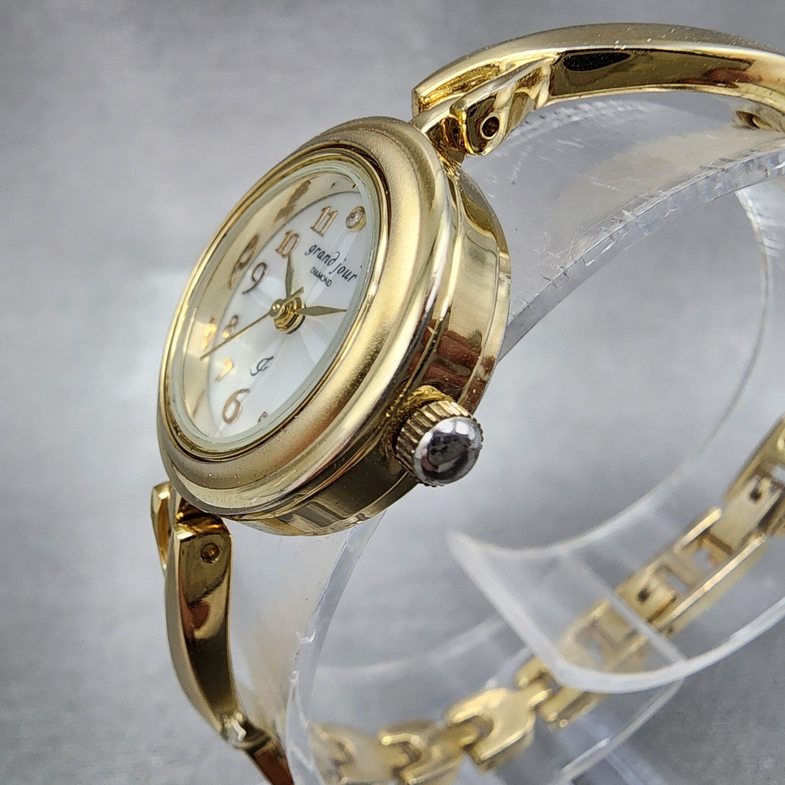 Grand Jour Interchangeable Bezel Watch Women 22mm MOP Dial Gold Tone New Battery4