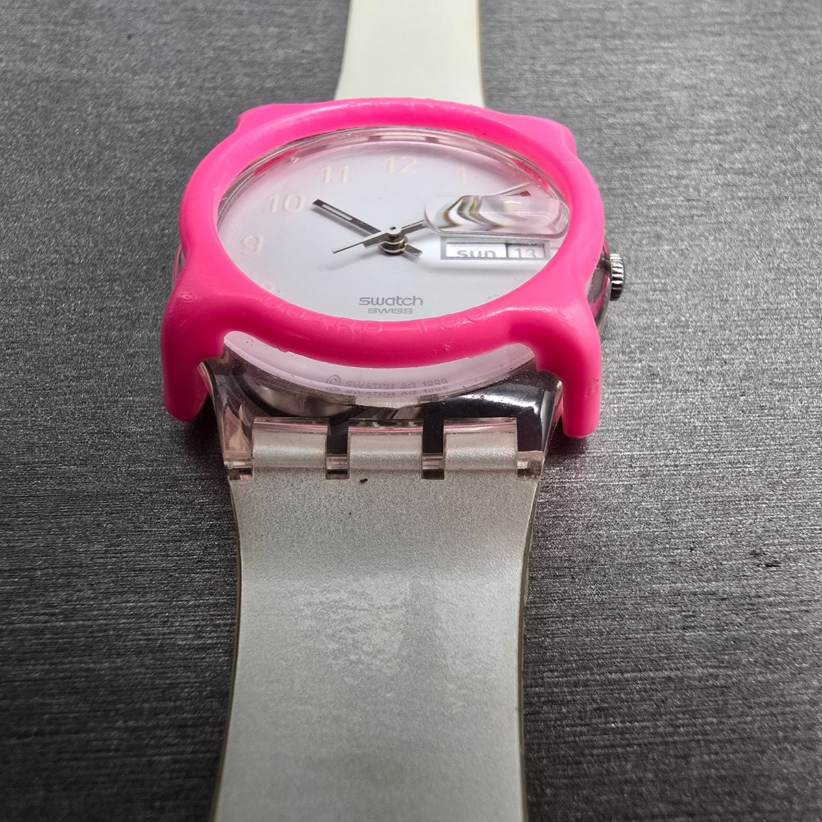 Swatch Snowcovered Watch Men 34mm White Dial Clear Case Daydate GK733 New Batt6