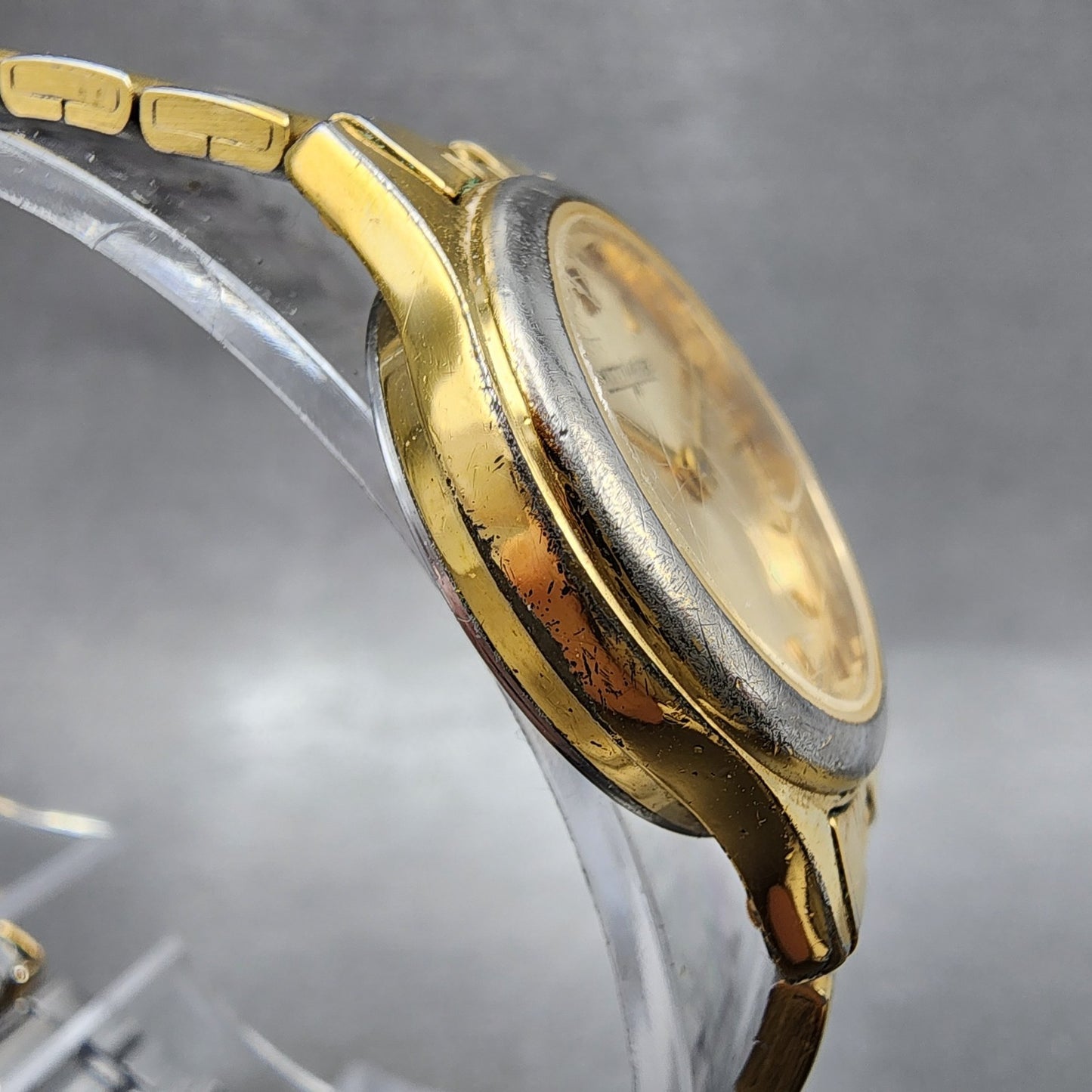 Wittnauer Watch Women 24mm Champagne Dial Gold Tone Round 8071 0762 New Battery3