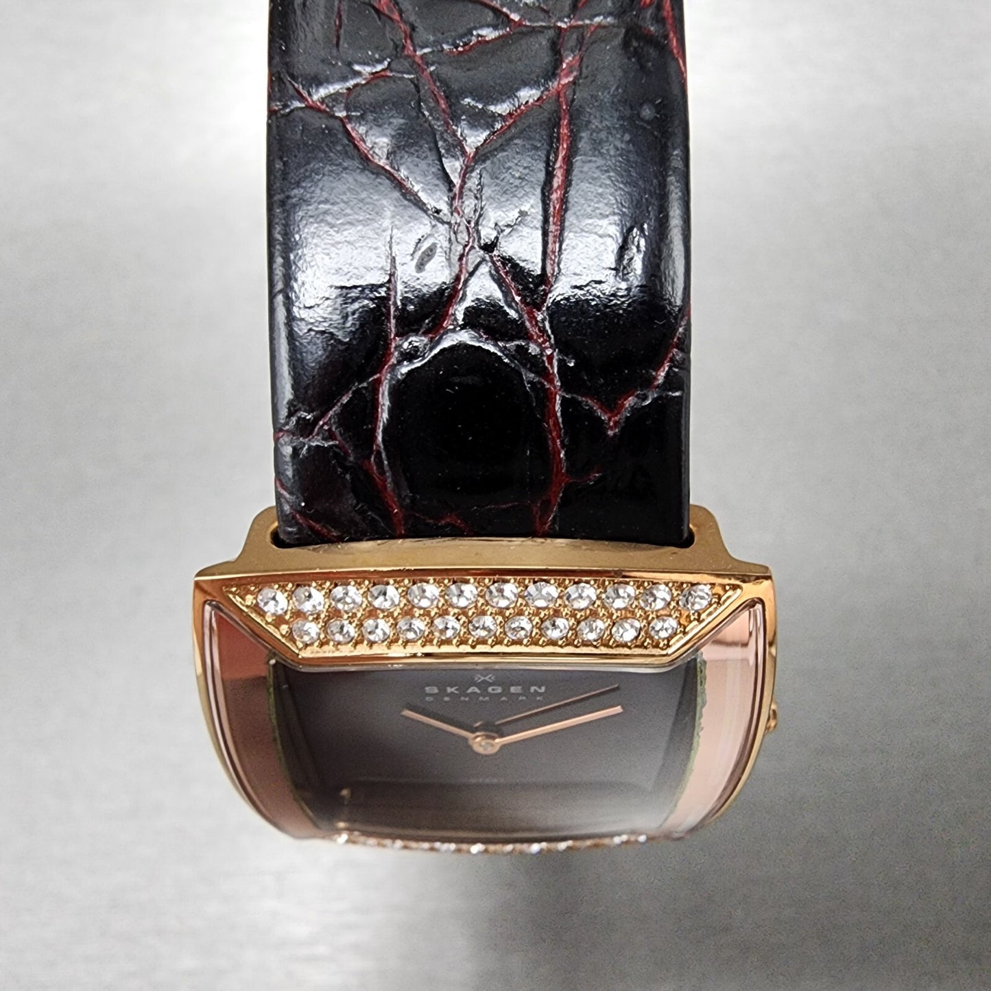 Skagen Watch Women 31mm Brown MOP Dial Rose Gold Tone Bling Bezel Rectangle Runs