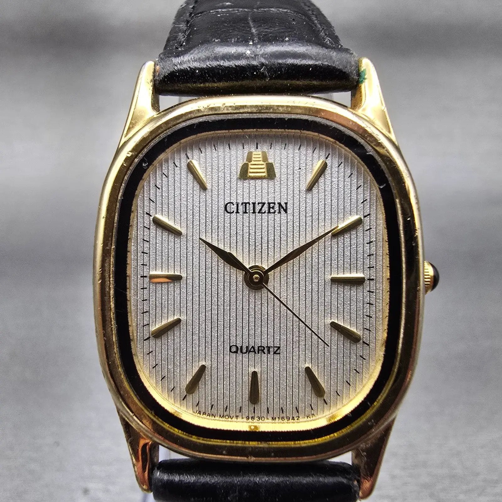 Citizen Watch Women 26mm Silver Dial Gold Tone Oval 9630-B00314 New Battery1