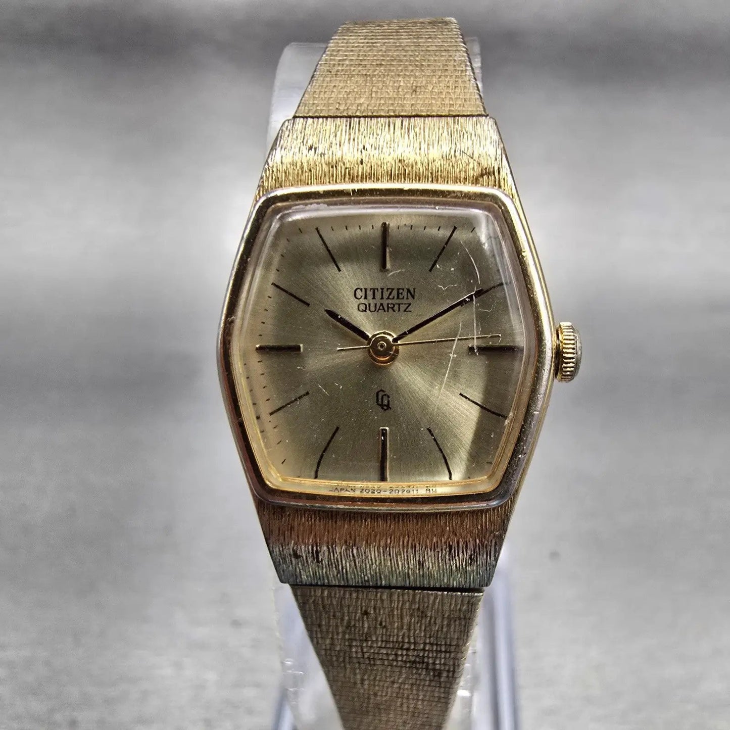 Citizen CQ Watch Women 19mm Gold Dial Gold Tone Hexagon 2030-201710 New Battery0