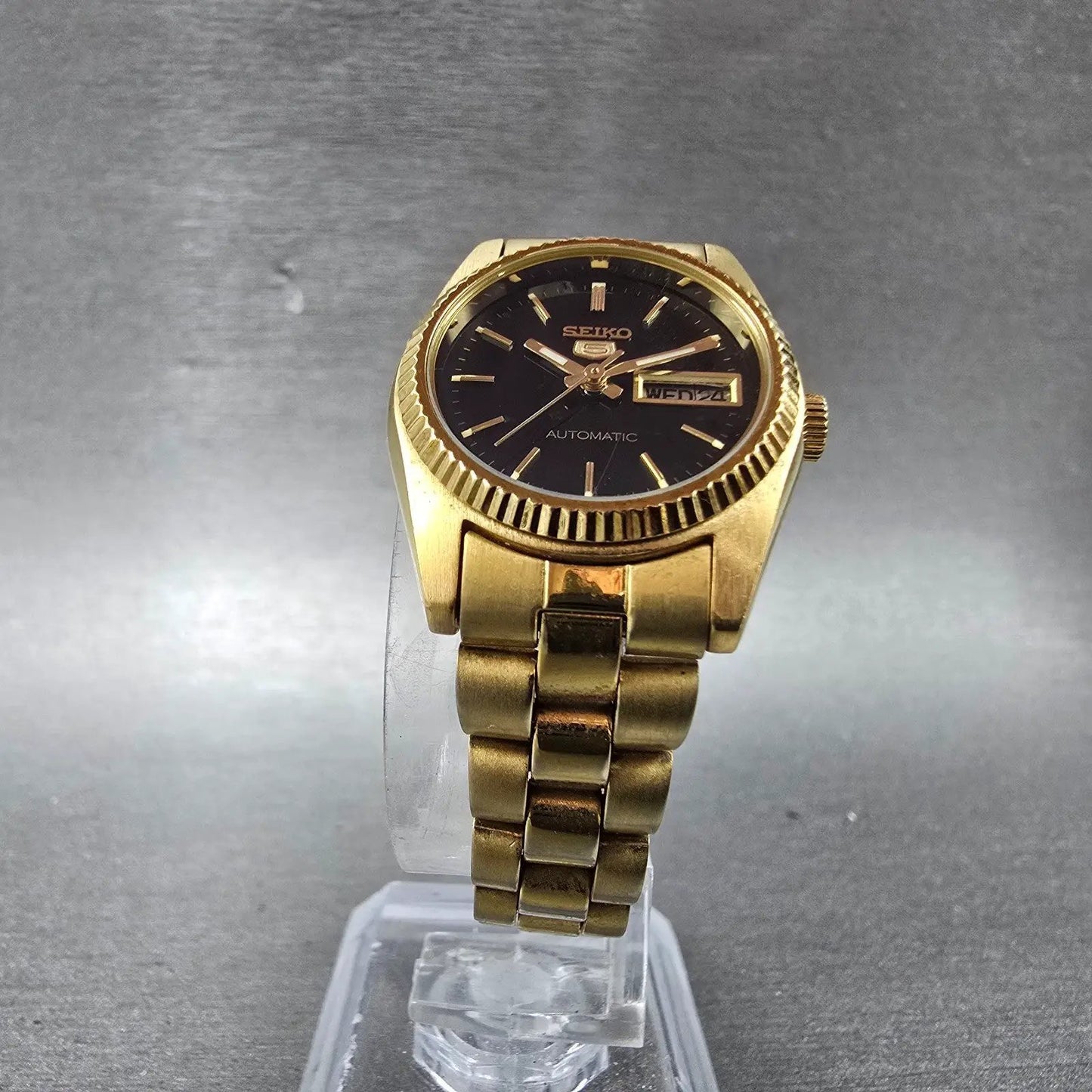 Seiko 5 Automatic Watch Women 25mm Black Dial Gold Tone Daydate 4206-0510 Runs5