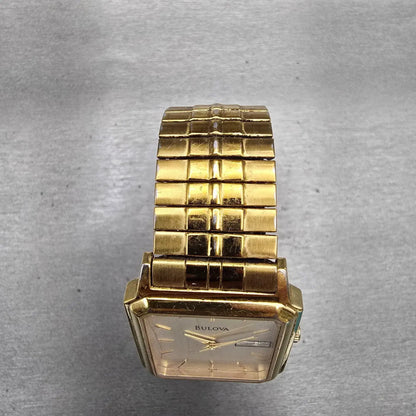 Bulova Watch Men 29mm Champagne Dial Gold Tone Daydate Rectangle 97C28 New Batt4