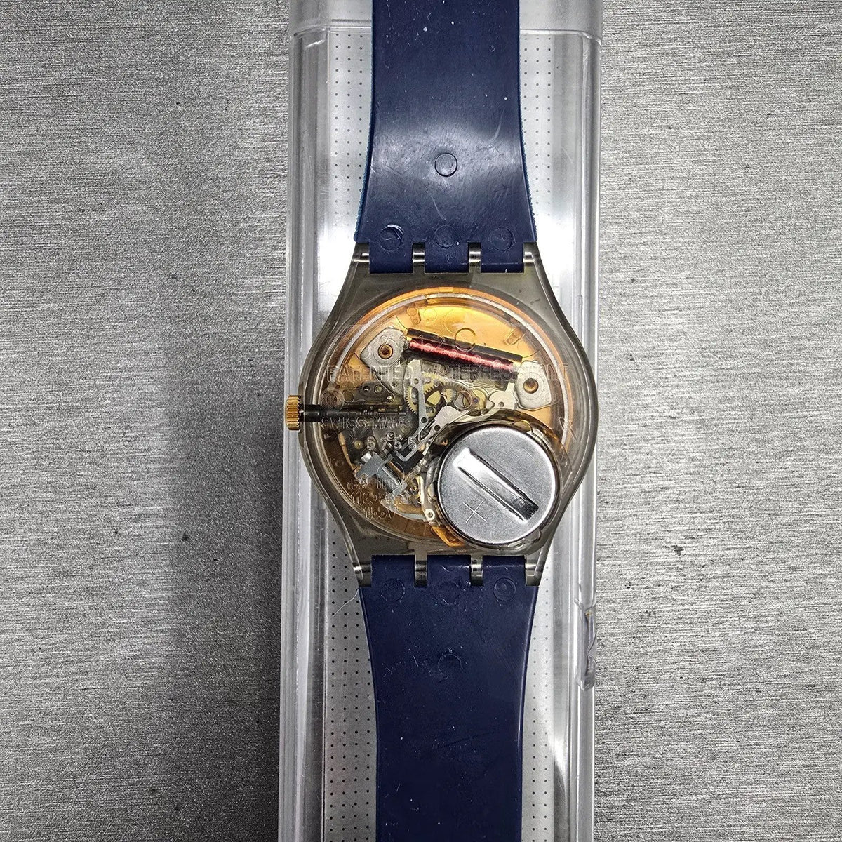Swatch Tailleur Watch Men 34mm Gold Dial Gray Case Round GM109 New Battery NOS8