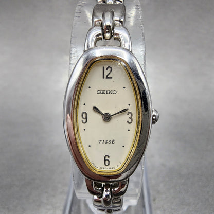 Seiko Tisse Watch Women 15mm White Dial Silver Tone Oval 2e207110 New Battery0