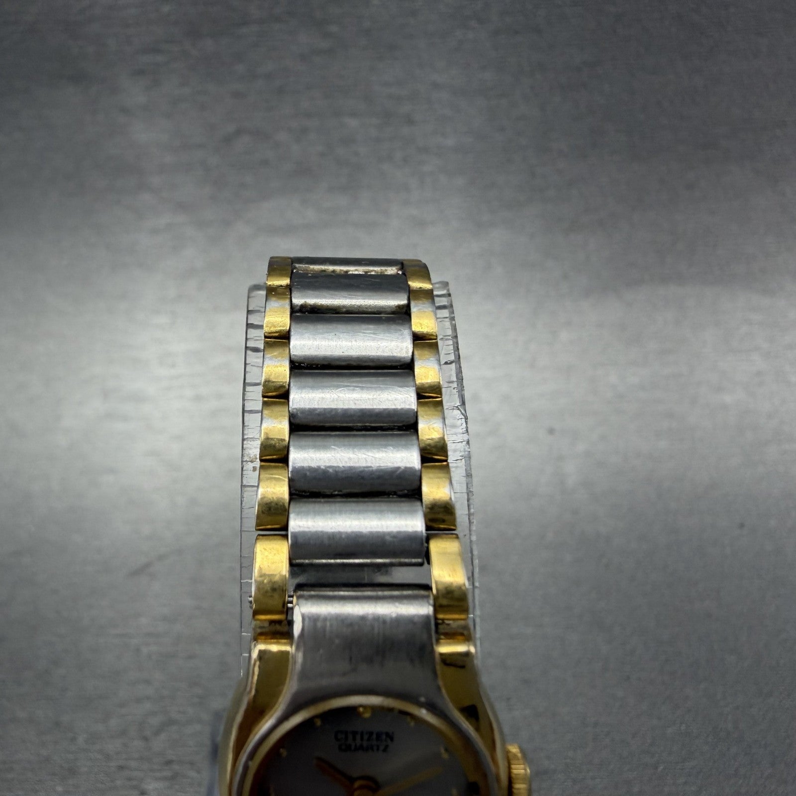 Citizen CQ Watch Women 17mm Gray Dial Two Tone Round 3220S09826 New Battery VTG4
