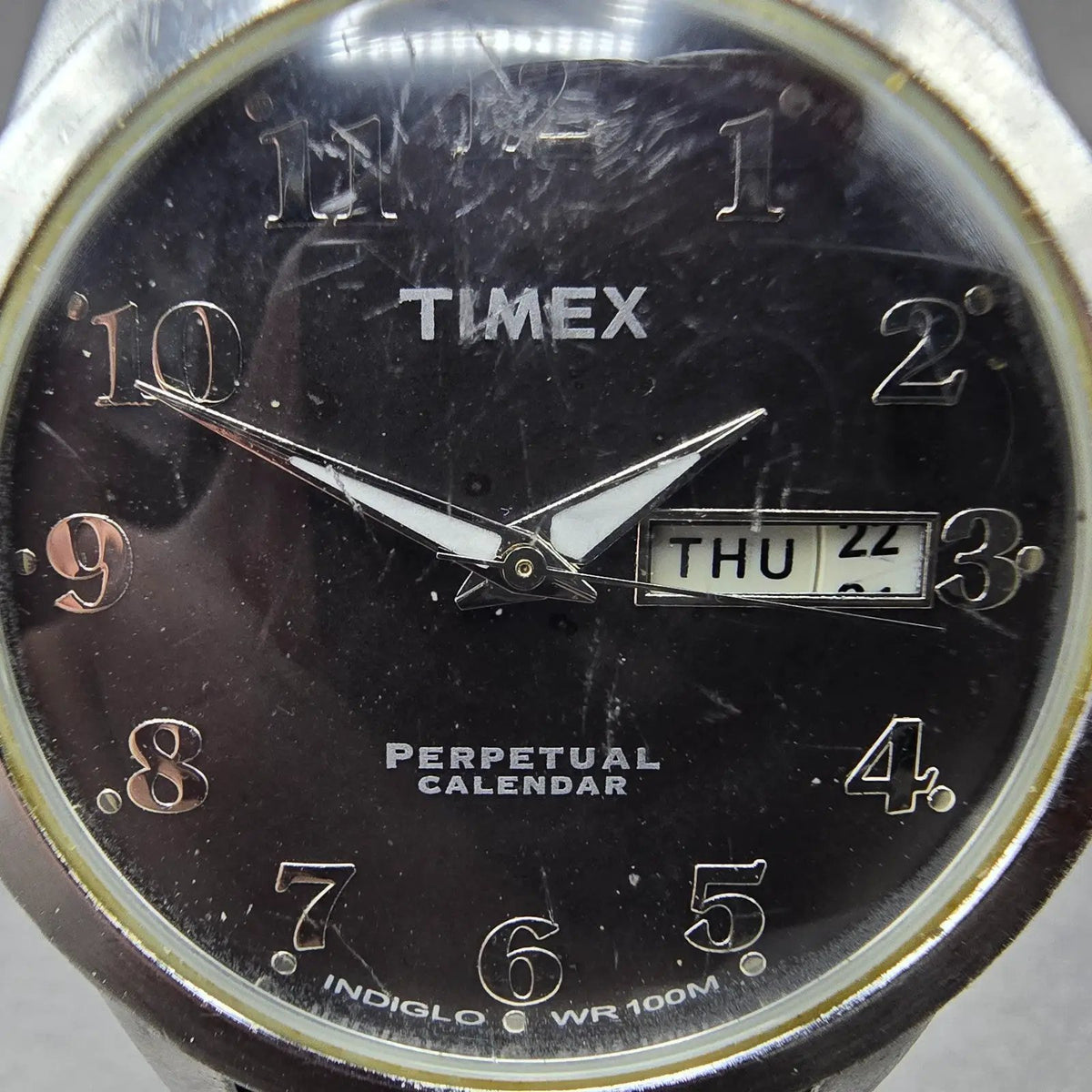 Timex Perpetual Calendar Watch Men 37mm Black Dial Silver Tone Daydate New BattL1
