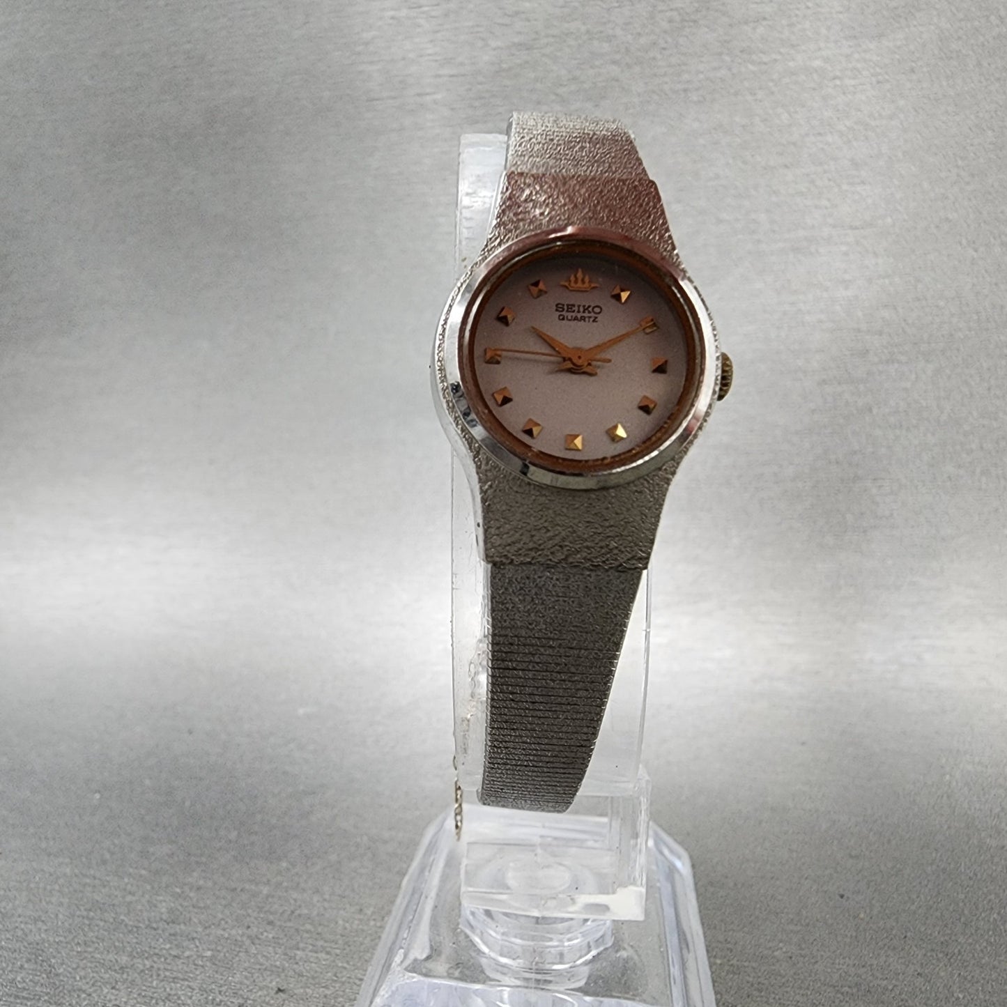 Seiko Watch Women 20mm Silver Dial Silver Tone Round 8Y210010  New Battery6