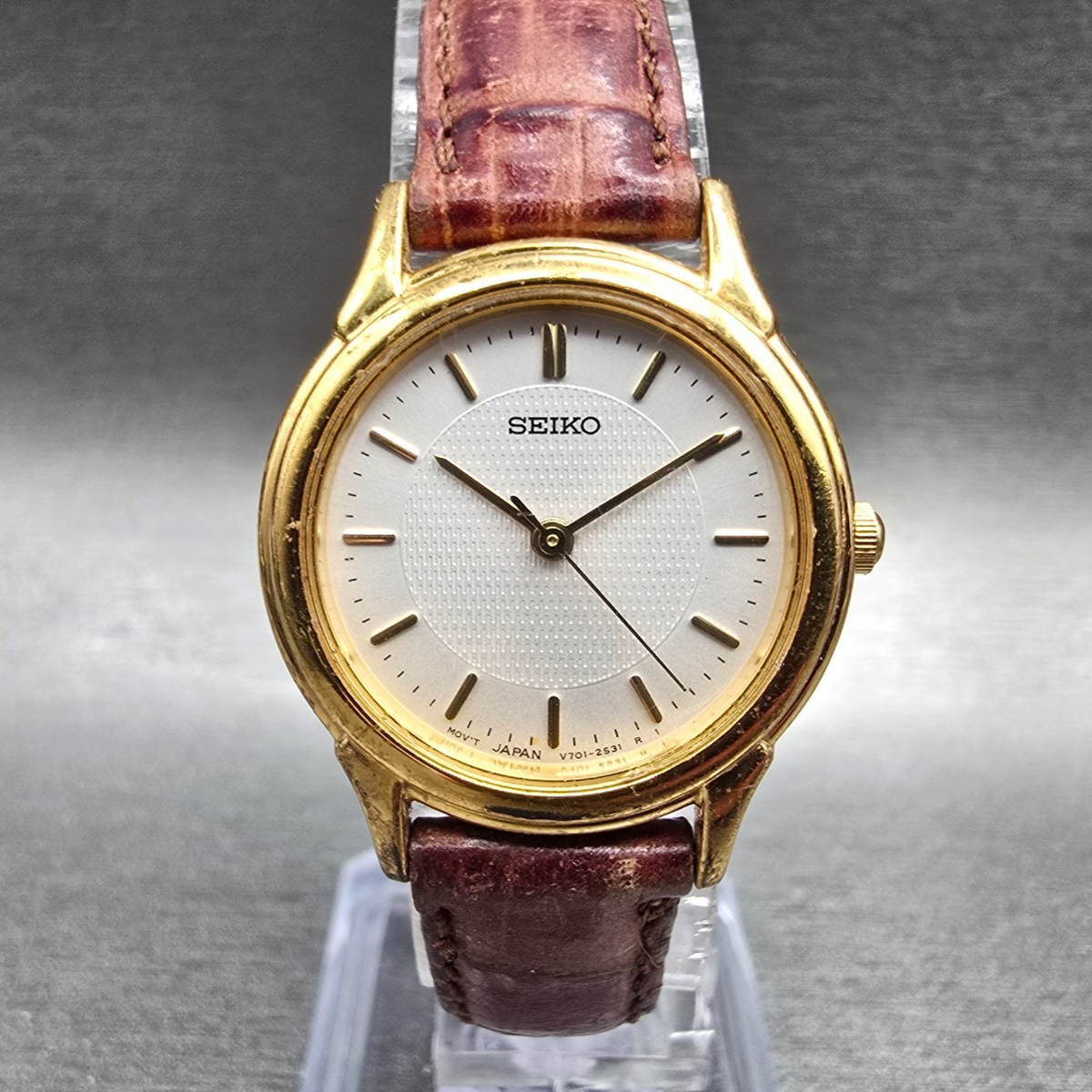 Seiko Watch Women 25mm White Dial Gold Tone Round V701-1930 New Battery VTG JP0