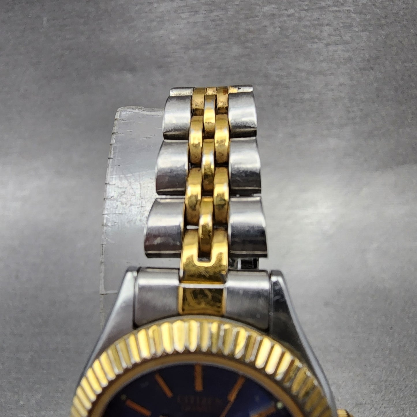 Citizen CQ Watch Women 25mm Blue Dial Two Tone Daydate 6000R00413 New Batt4