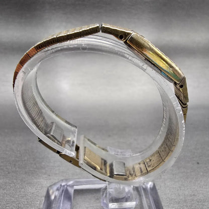 Seiko Watch Women 12mm Gold Dial Gold Tone Rectangle 2E20-5129 New Battery VTG8