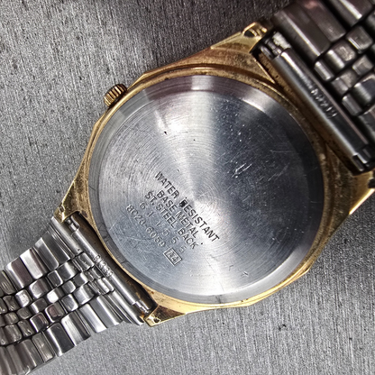 Seiko SQ Watch Men 32mm Gold Dial Gold Tone Daydate Hexagon 8C23-6059 New Batt K10