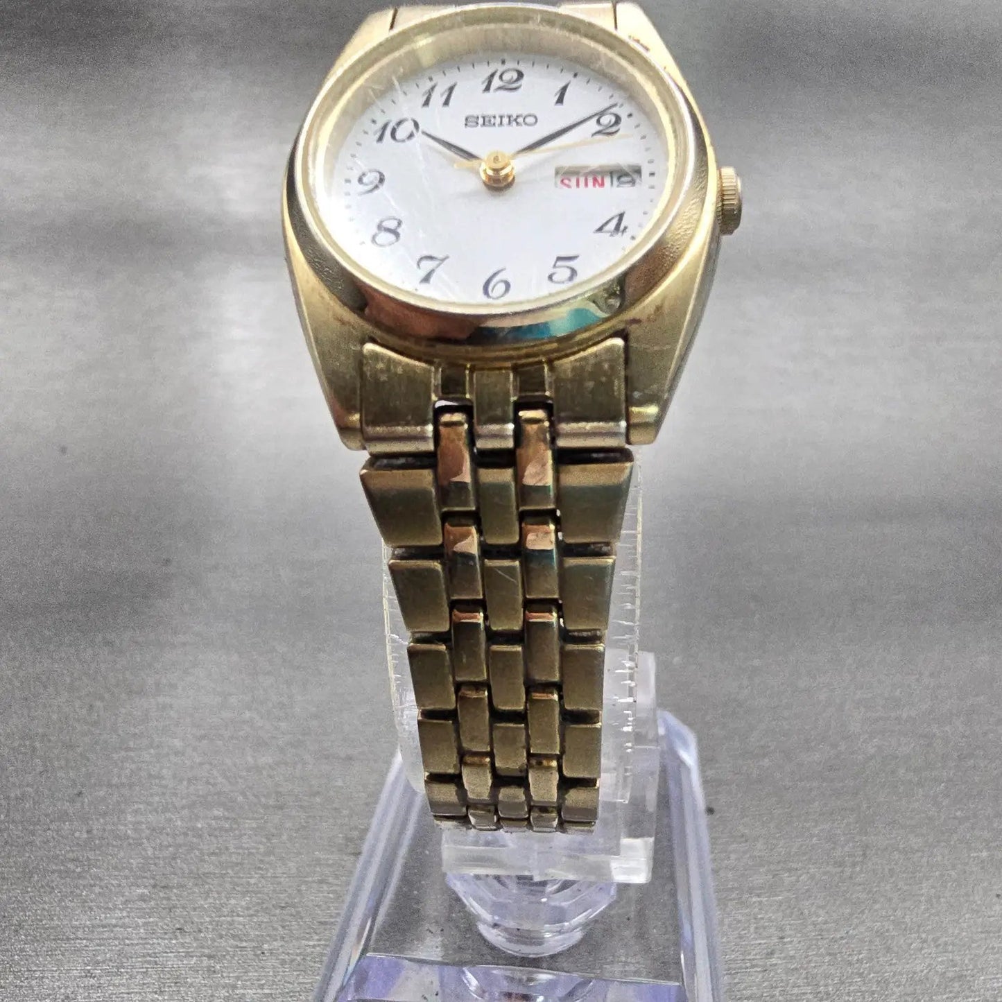 Seiko Watch Women 24mm White Dial Gold Tone Daydate Round 7N83-0011 New Battery5