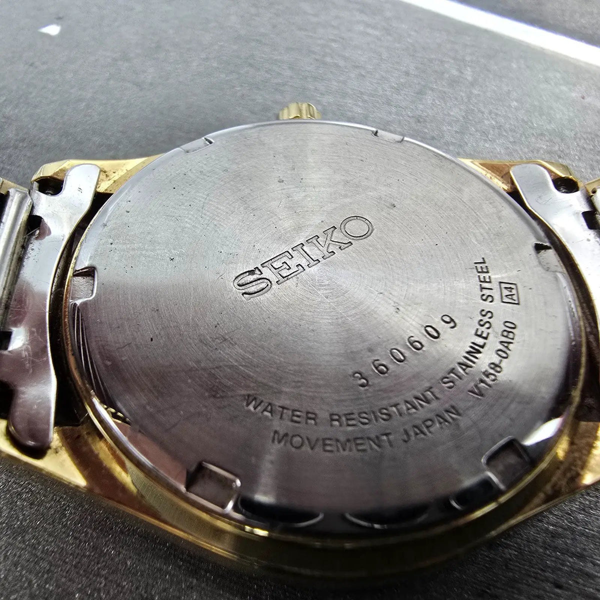 Seiko Railroad Approved Watch Men 37mm White Dial Gold Solar Daydate V158-0AB09