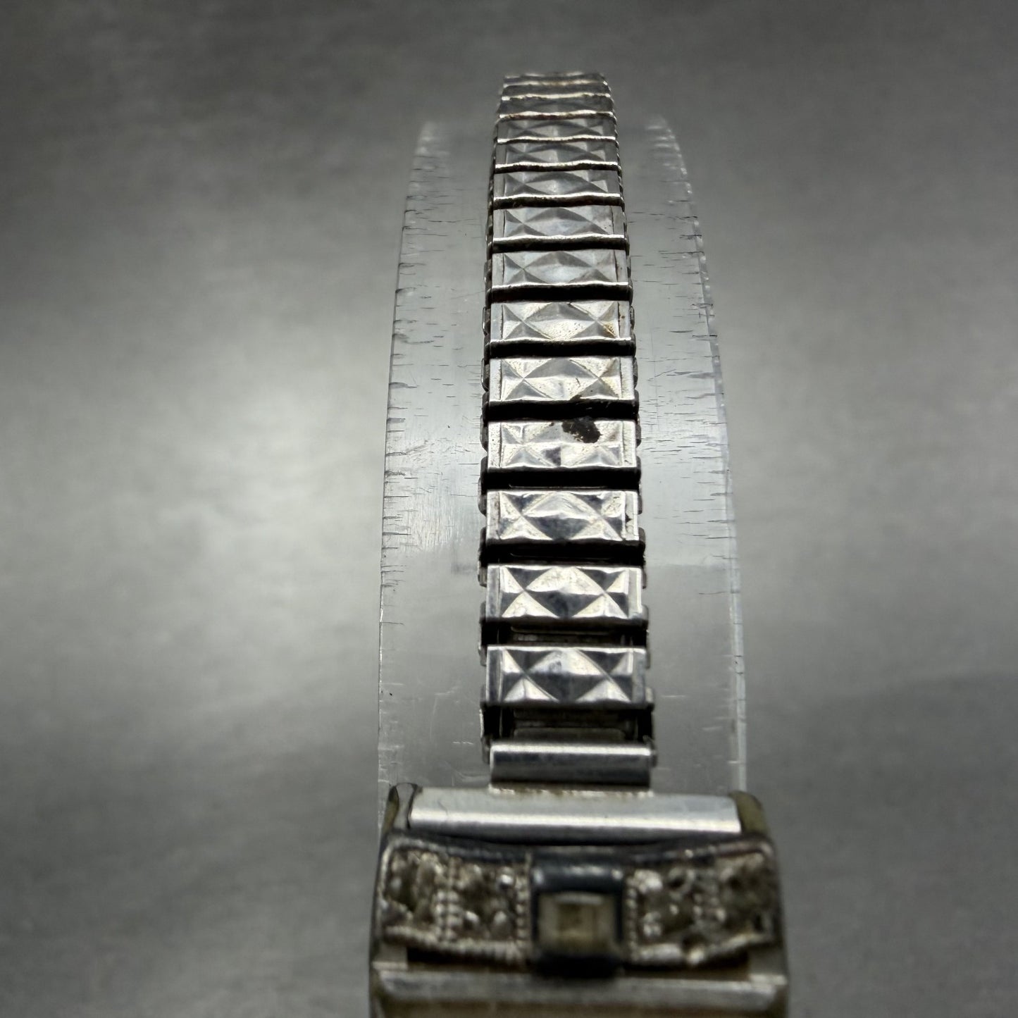 Seiko Solar Watch Women 15mm Silver Dial Silver Tone Manual Tank 10-3160 Runs5