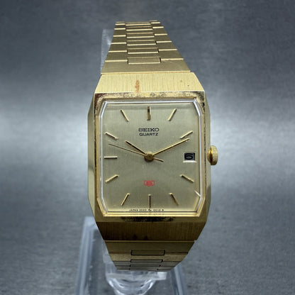 Seiko 5 Tank Watch Women 21mm Champagne Dial Gold Tone Date 2022-5000 NewBattery0