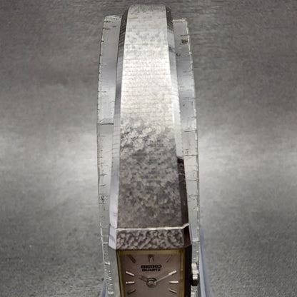 Seiko Tank Watch Women 12mm Silver Dial Silver Tone 2e205029 New Battery4