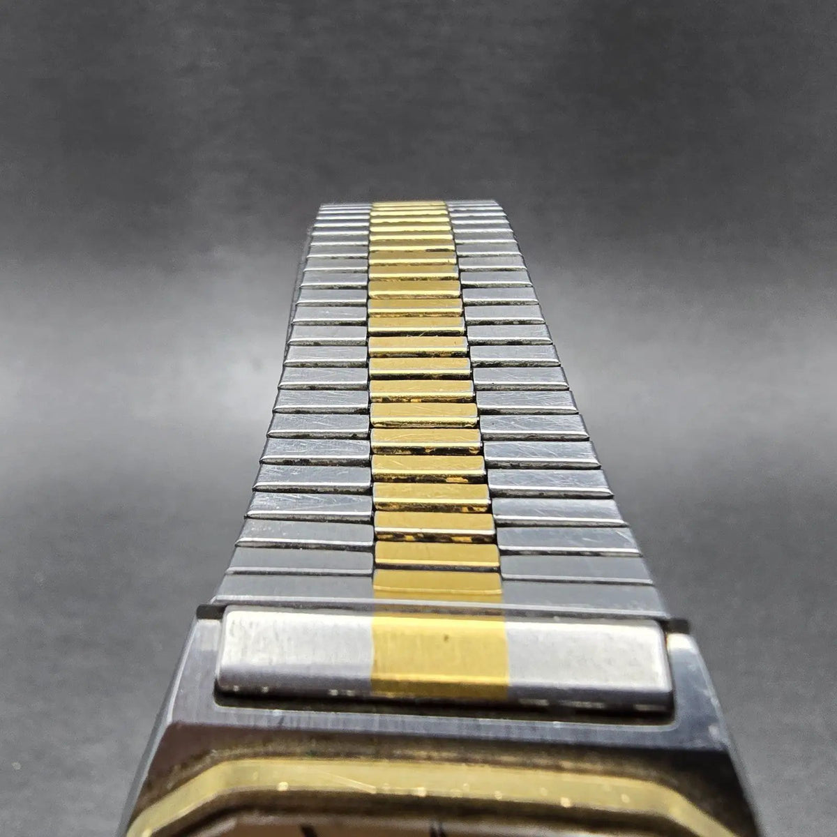 Citizen CQ Watch Men 33mm Gold Dial Two Tone Daydate Rectangle 1250-214609 PARTS5