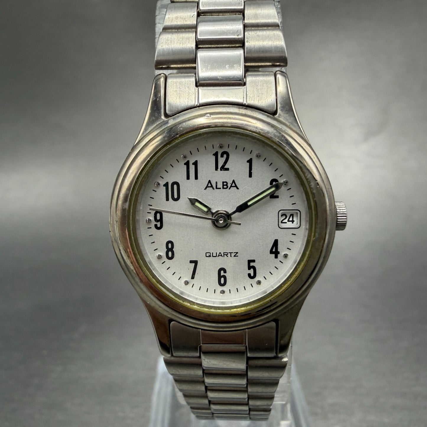 Seiko Alba Watch Women 23mm Silver Dial Silver Tone Date V782-X104 New Battery0