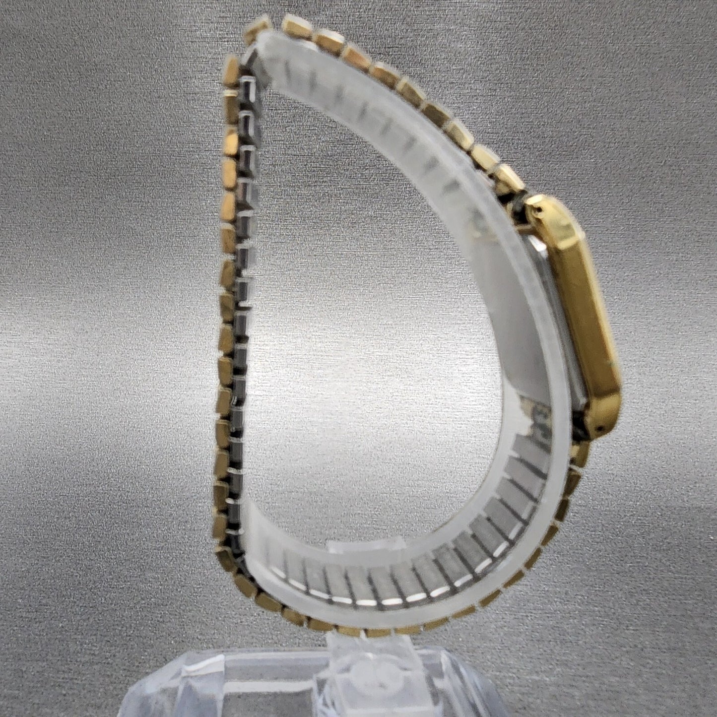 Seiko Tank Watch Women 18mm Champagne Dial Gold Tone 2p215a00 New Battery8