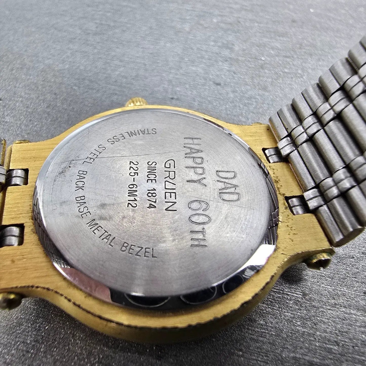 Gruen Watch Unisex 31mm Black Dial Gold Tone Date Round 225-6M12 New Battery10