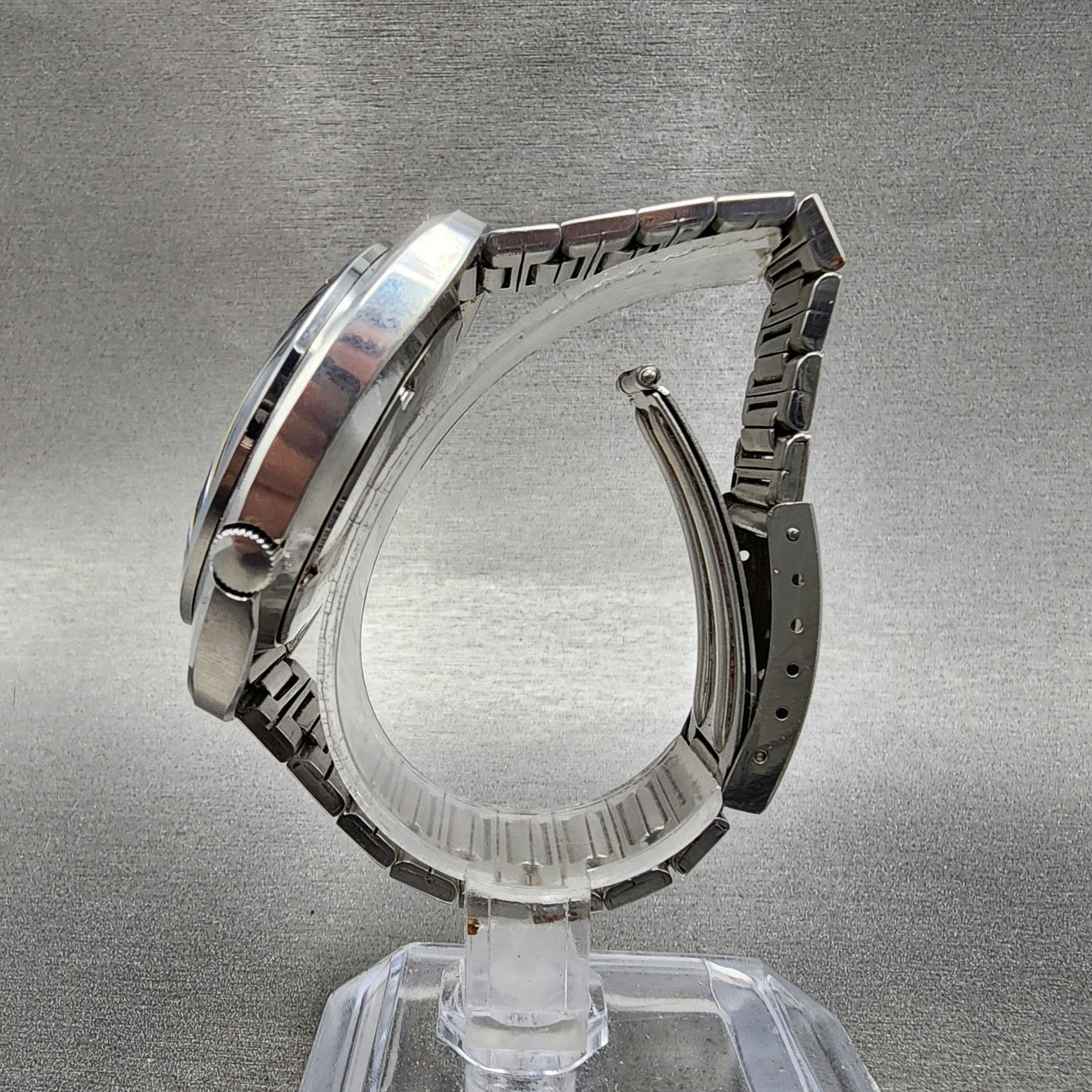 Seiko 5 Sports Watch Men 41mm Silver Dial Silver Tone Daydate Automatci Runs