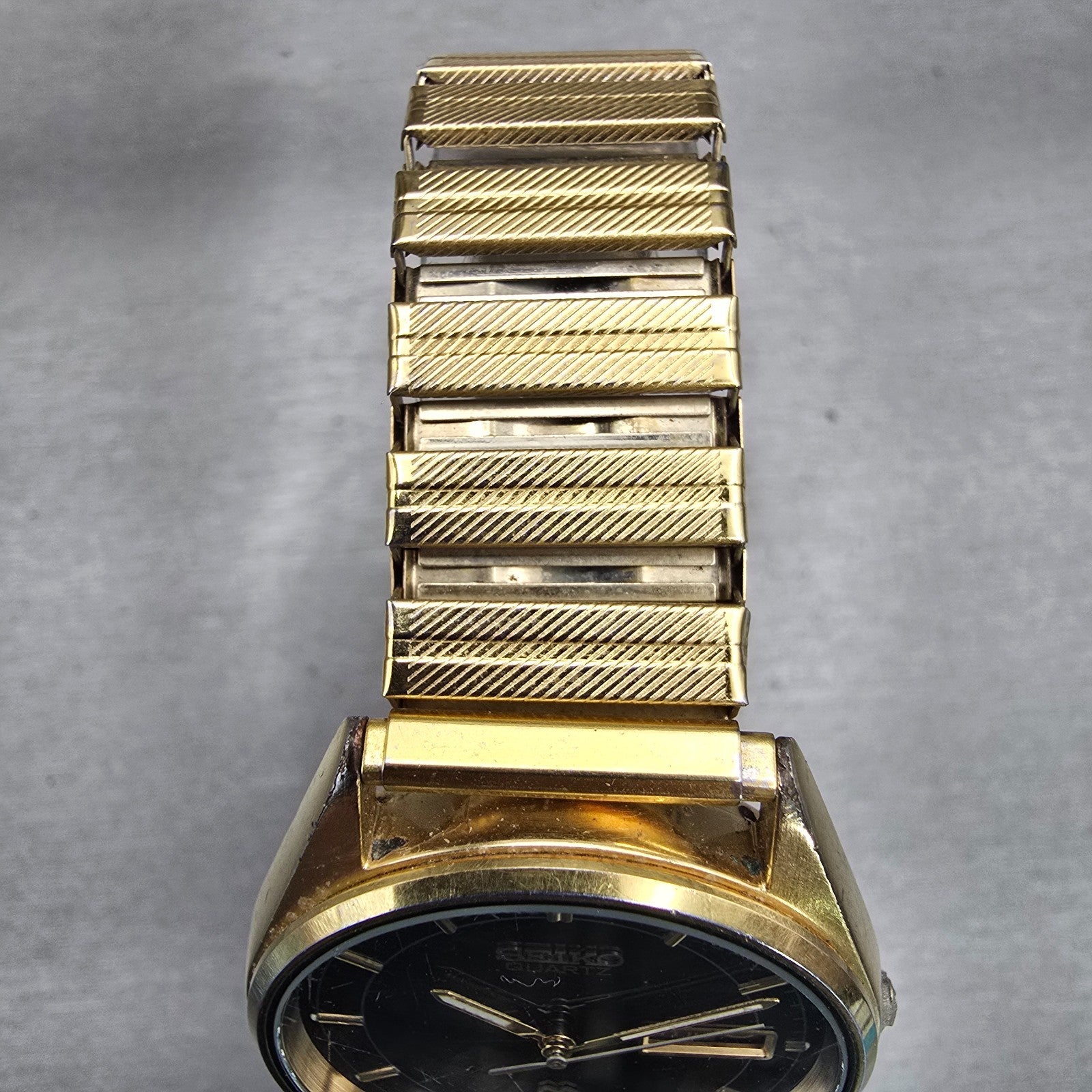 Seiko SQ Watch Men 35mm Black Dial Gold Tone Daydate Round 5G23-8059 New Battery4