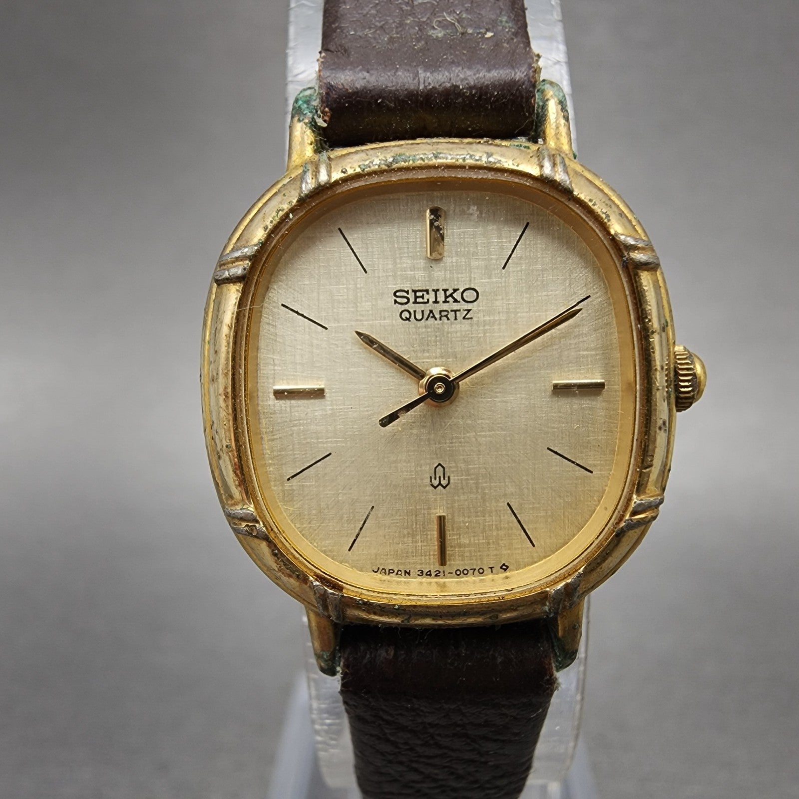 Seiko Watch Women 21mm Champagne Dial Gold Tone Rectangle 34215000 New Battery0