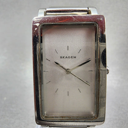 Skagen Hagen Tank Watch Women 22mm Silver Dial Silver Tone Rectangle New Batt1