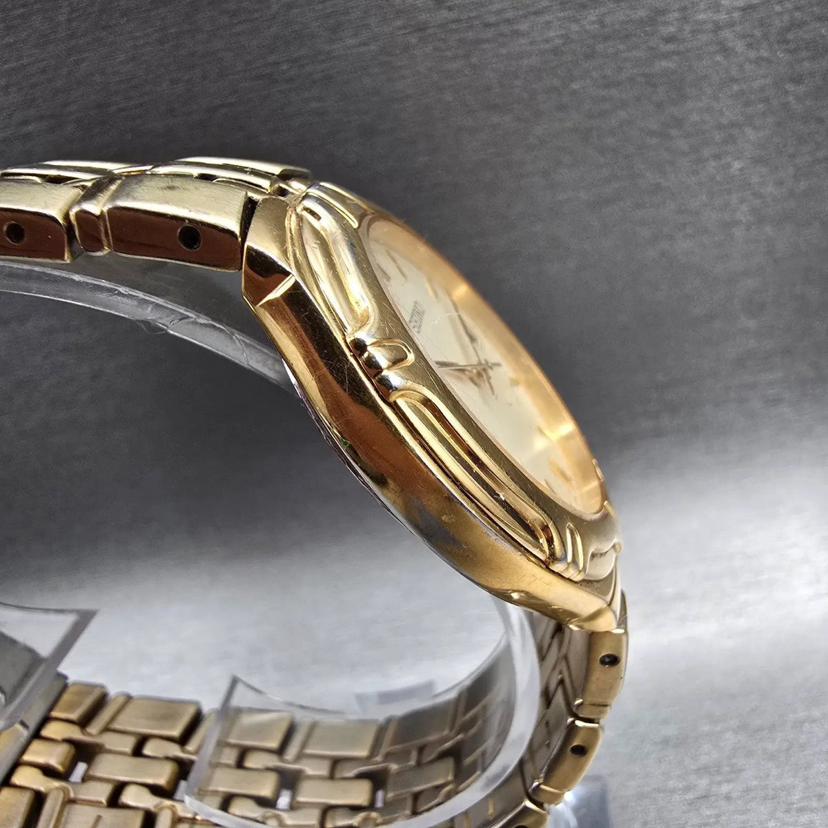 Seiko Watch Men 36mm Cream Dial Gold Tone Date Round 7N42-6C10 New Battery JP3