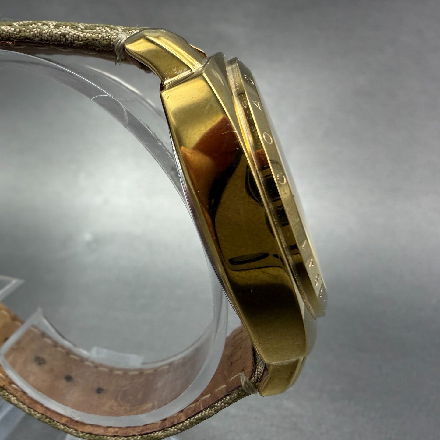 Coach Boyfriend Watch Women 38mm Champagne Dial Gold Tone Round New Battery A3